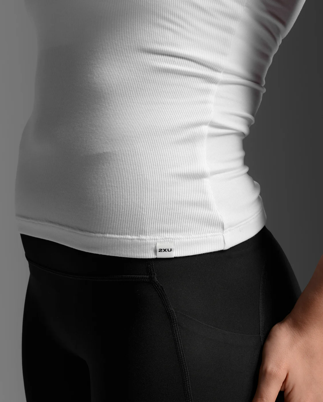 Fluid Ribbed Tank - Image 8